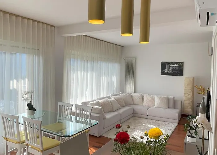 La Rosa Del Daire Lenno