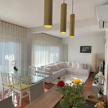 La Rosa Del Daire Lenno